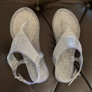 Clear rhinestone sandals with lots of bling. Sz 7